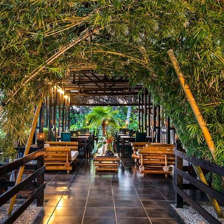 Tiki Villas Rainforest Lodge - Adults Only Увіта Екстер'єр фото