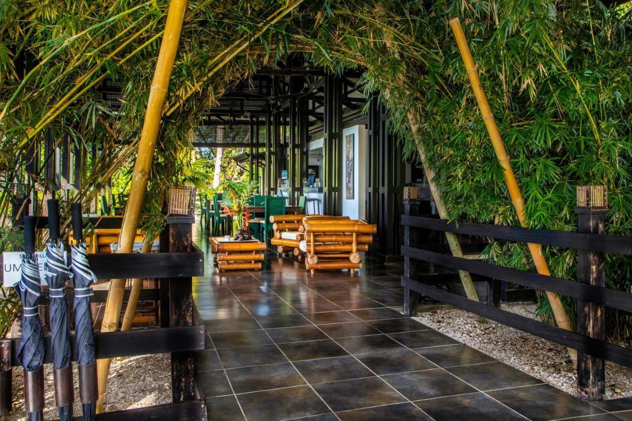 Tiki Villas Rainforest Lodge - Adults Only Увіта Екстер'єр фото