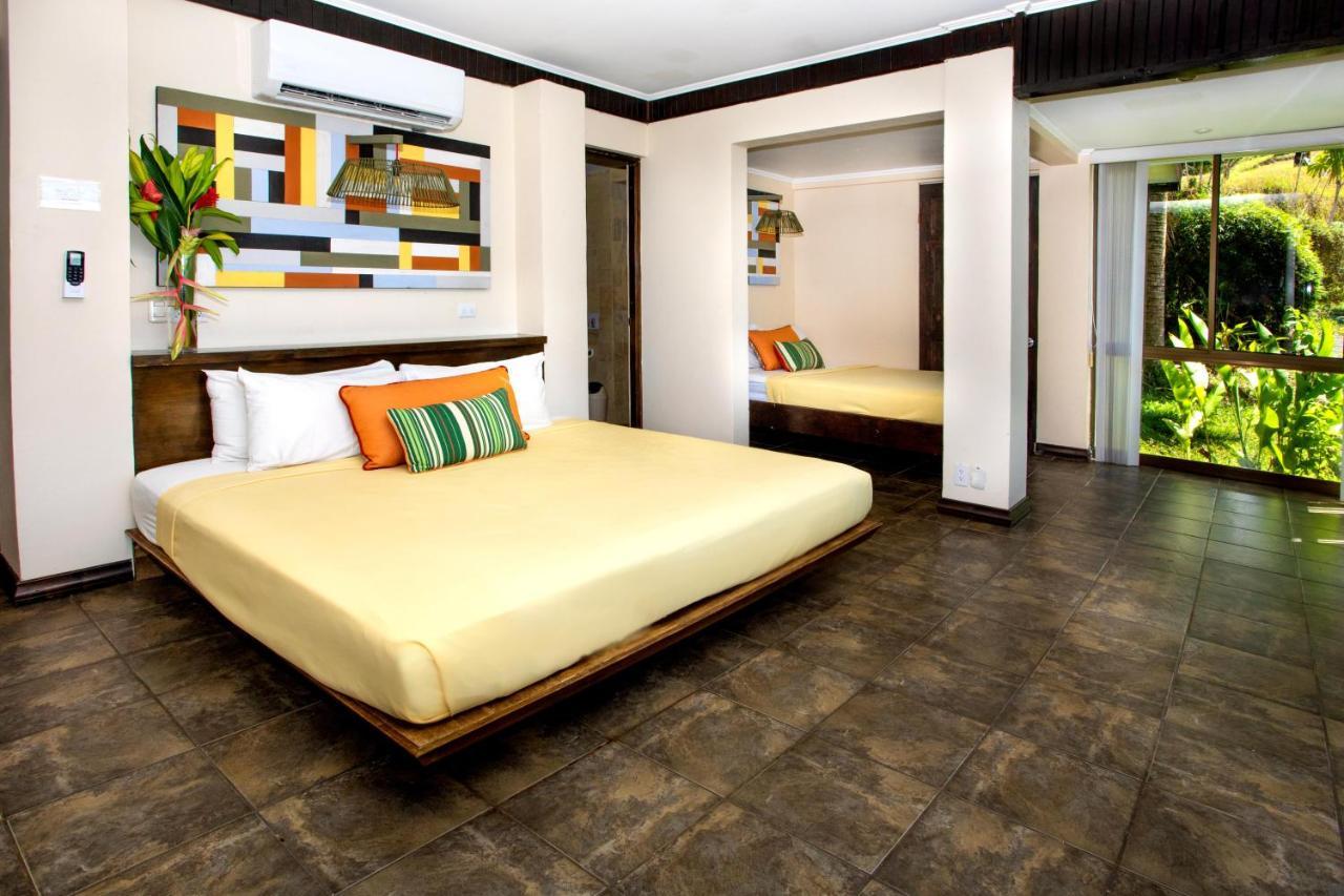 Tiki Villas Rainforest Lodge - Adults Only Увіта Екстер'єр фото